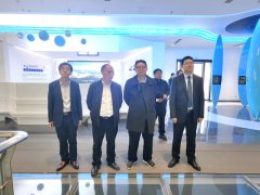 《企业与市场》智库赴鄂州临空经济区和花湖机场调研